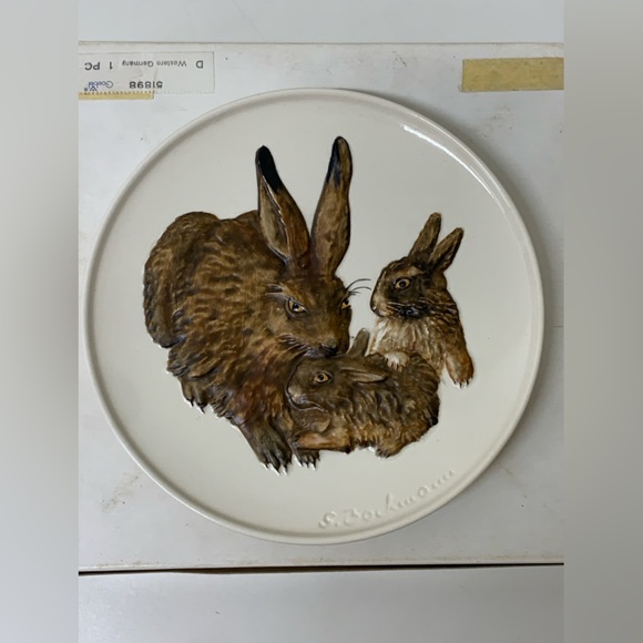 1975 Vtg First Edition Mother Series bas Relief Goebel Rabbit Collector Plate - Picture 9 of 16